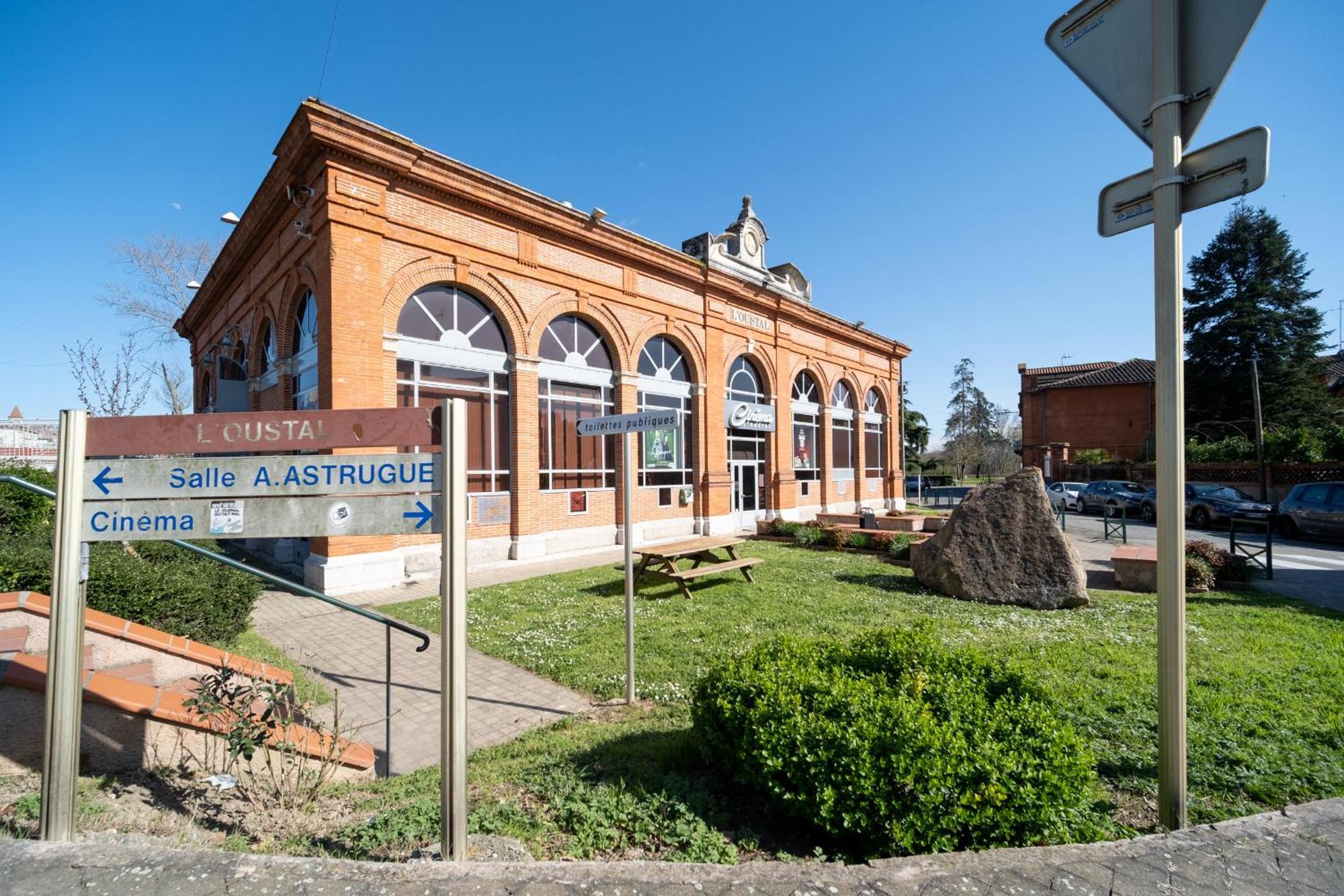 Evasions-Echappee, Centre-Ville, Gare Auterive  外观 照片